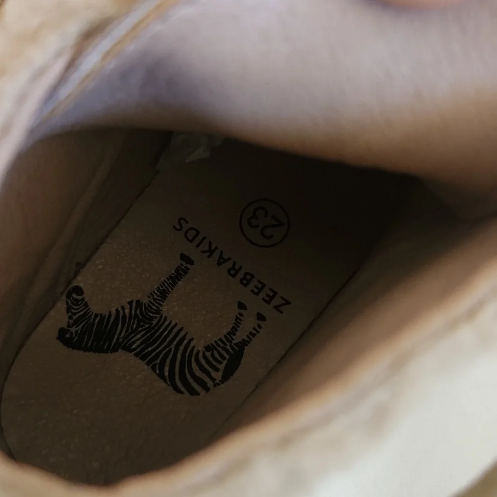 Stylish Tan Kids Boots Sherpa